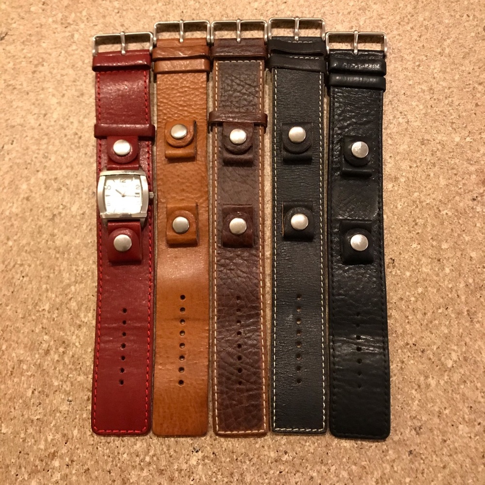 Fossil Watch with 5 straps